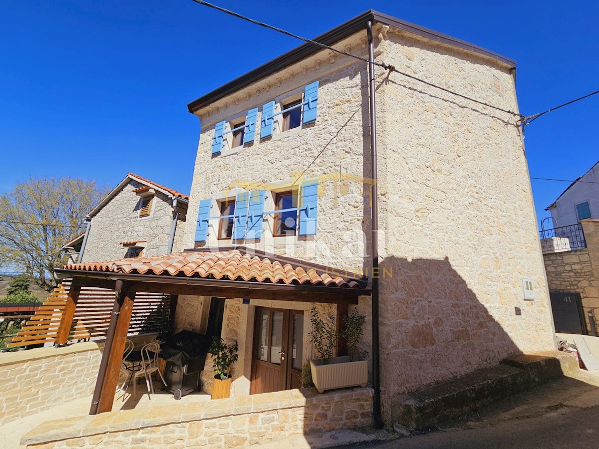 Wunderschön renoviertes istrisches Steinhaus